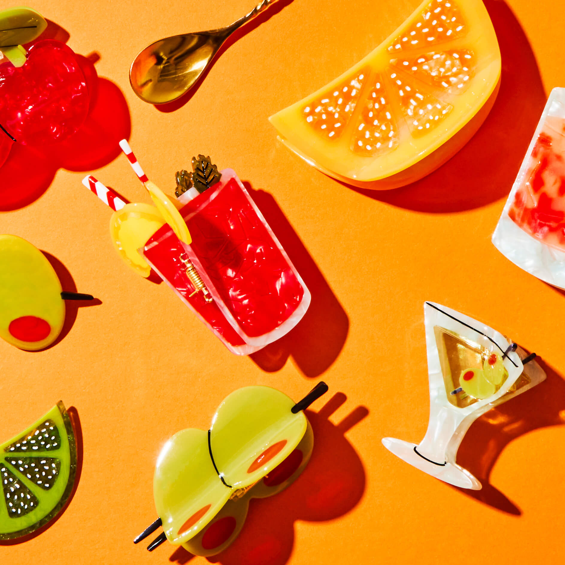 Midi Bloody Mary Hair Claw Clip