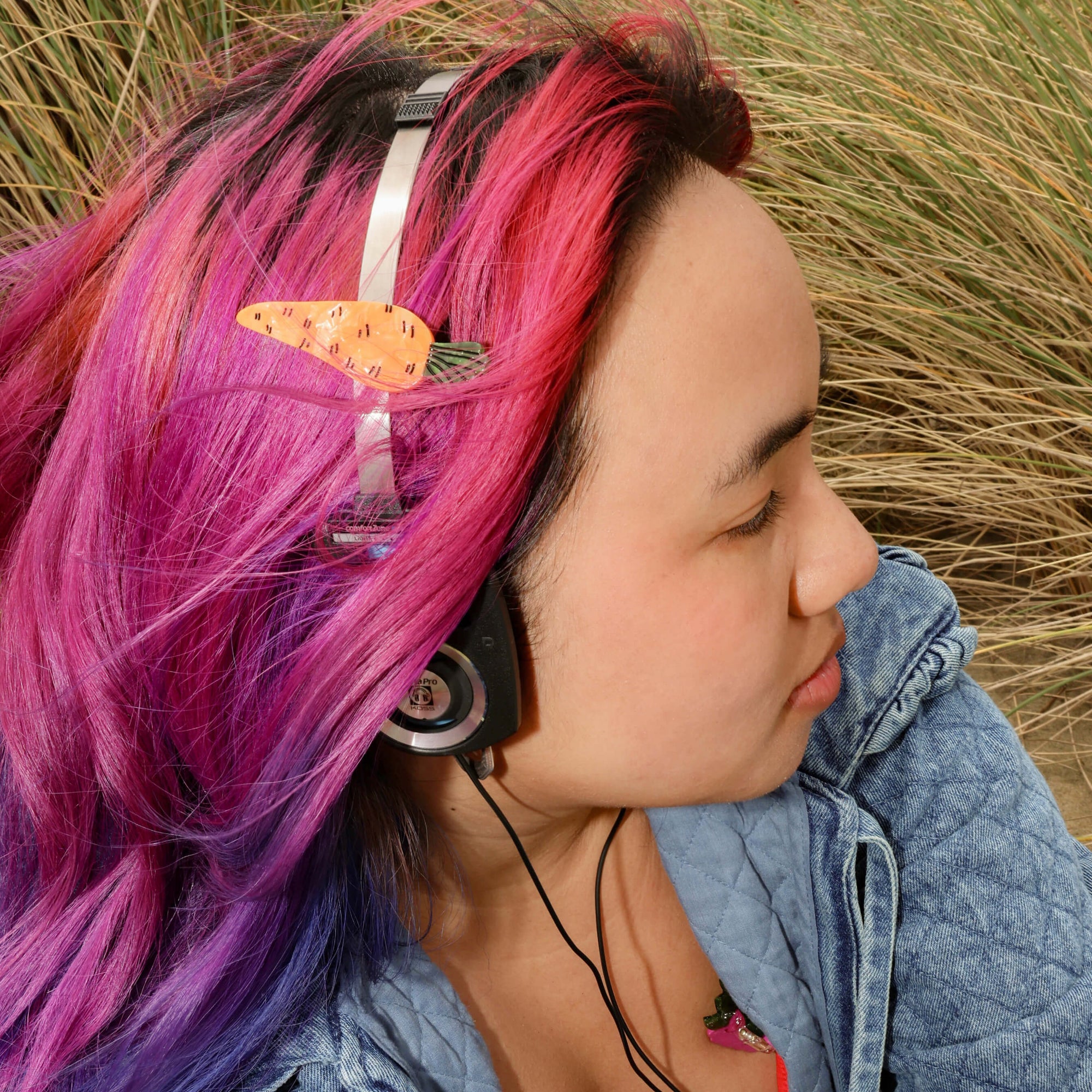 Carrot Alligator Hair Clip Set