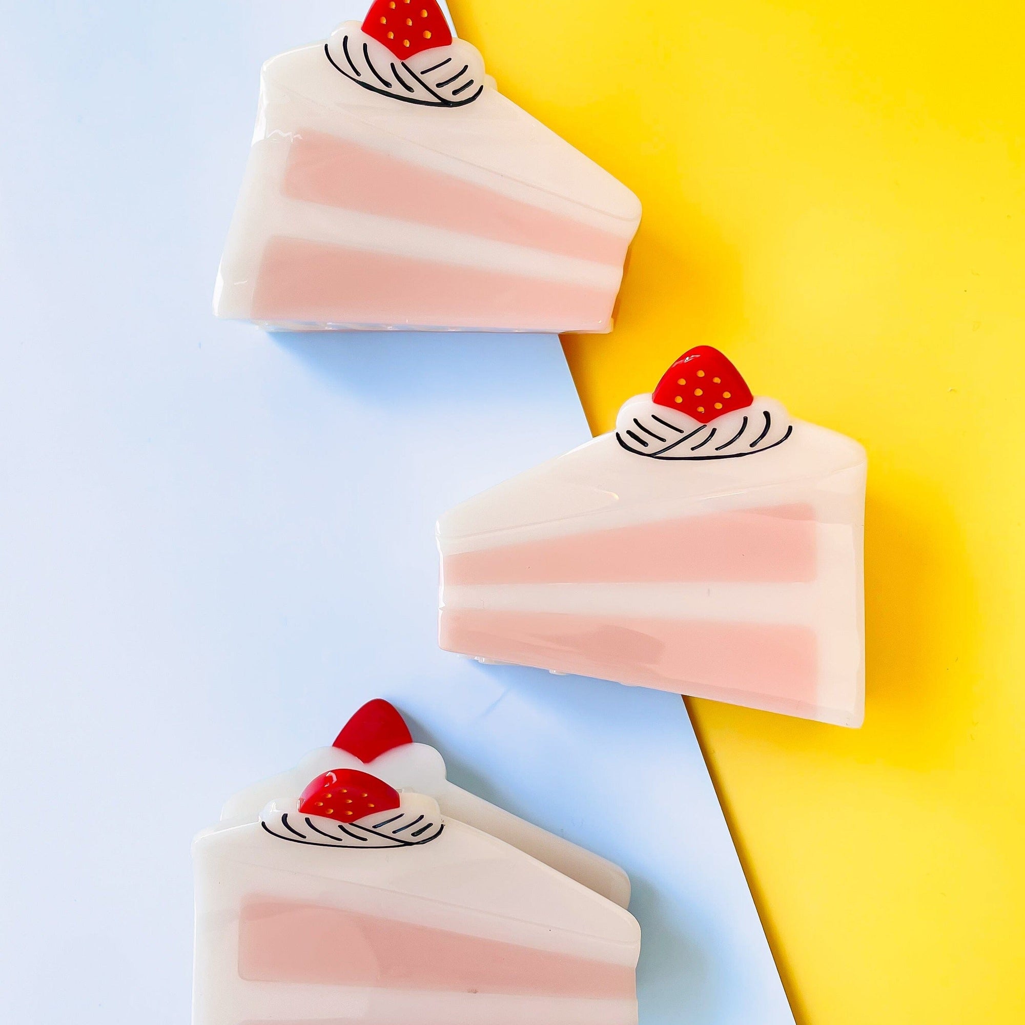 Cake Hair Claw Accessories Jenny Lemons