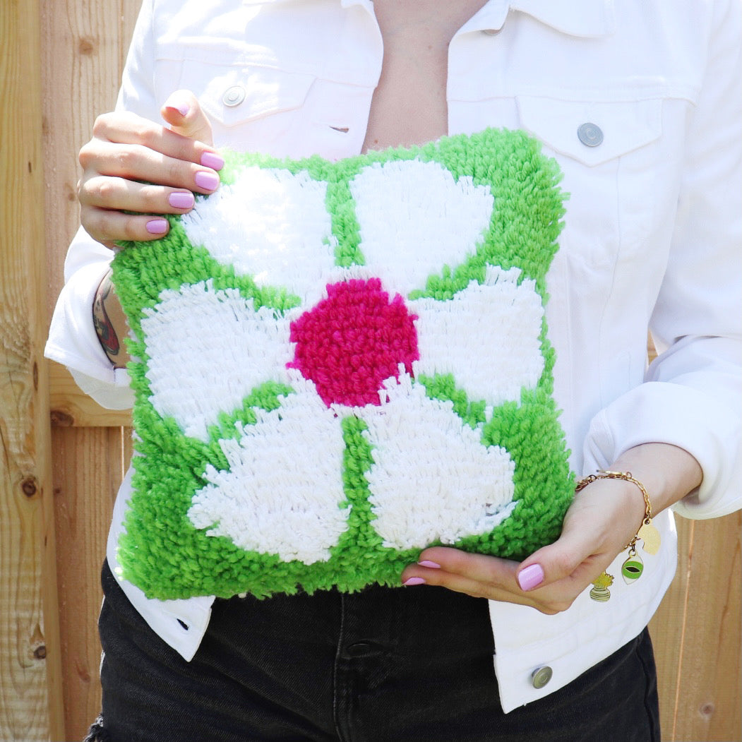How to Sew a Latch Hook Pillow - No Machine Necessary!