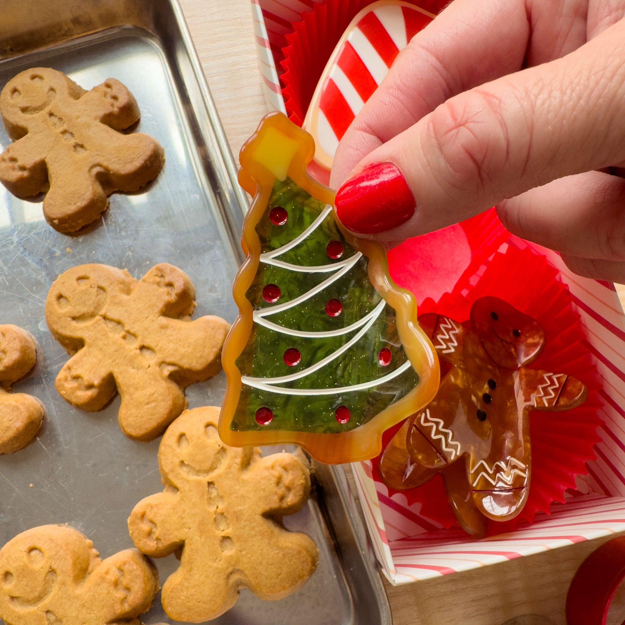 Midi Christmas Tree Holiday Cookie Hair Claw Clip